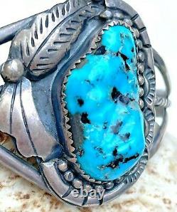 Vintage Navajo Sterling Silver Turquoise Nugget Cuff Bracelet Beautiful stone