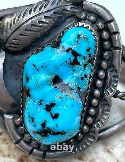 Vintage Navajo Sterling Silver Turquoise Nugget Cuff Bracelet Beautiful stone