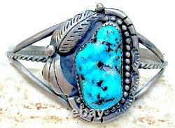 Vintage Navajo Sterling Silver Turquoise Nugget Cuff Bracelet Beautiful stone