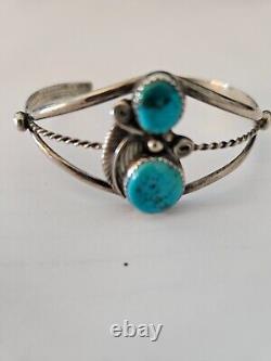 Vintage Navajo Sterling Turquoise Bracelet Signed Les Hill