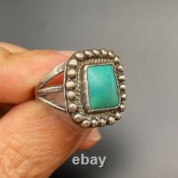 Vintage Navajo Turquoise Silver Ring Size 6.75