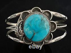 Vintage Navajo turquoise sterling silver bracelet size 6.5