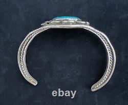 Vintage Navajo turquoise sterling silver bracelet size 6.5