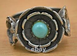 Vintage Old Pawn Navajo Sterling Silver Handmade 3 Floral Design Turquoise Ring