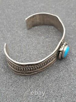 Vintage Signed Fannie Platero Navajo Sterling Silver & Turquoise Bracelet