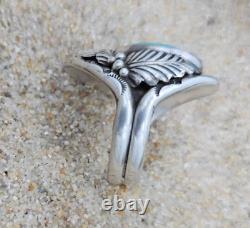 Vintage Sterling Navajo Ring with Turquoise & Leaves 11-3/4