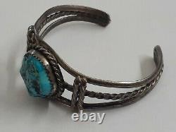 Vintage Turquoise Native Navajo Sterling Silver 925 Cuff Bracelet